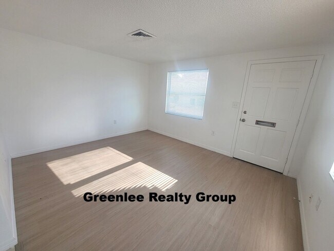 Building Photo - 4922 Filner St
