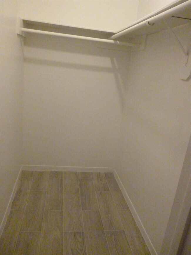 Building Photo - 2822 Mesquite Dr