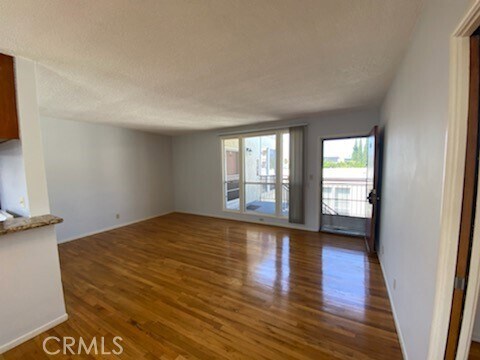 Building Photo - 1732 N Harvard Blvd