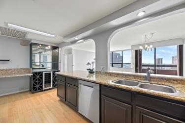 Building Photo - 5150 Hidalgo St