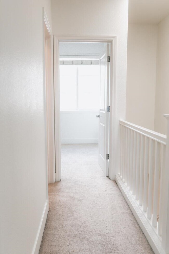 Building Photo - 1587 Brunswig Ln