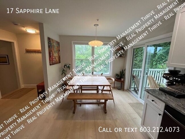 Building Photo - 17 Sapphire Ln