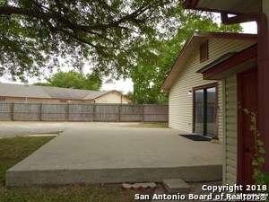 Building Photo - 11002 Gaylord Dr