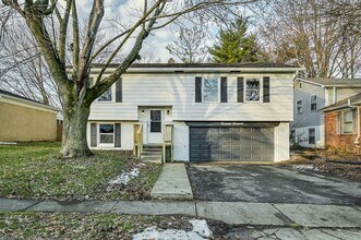 Building Photo - Check out this beautiful and spacious home.  Located in Irvington with access to Warren Twp schools.