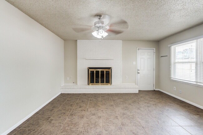 Building Photo - 5017 46th St