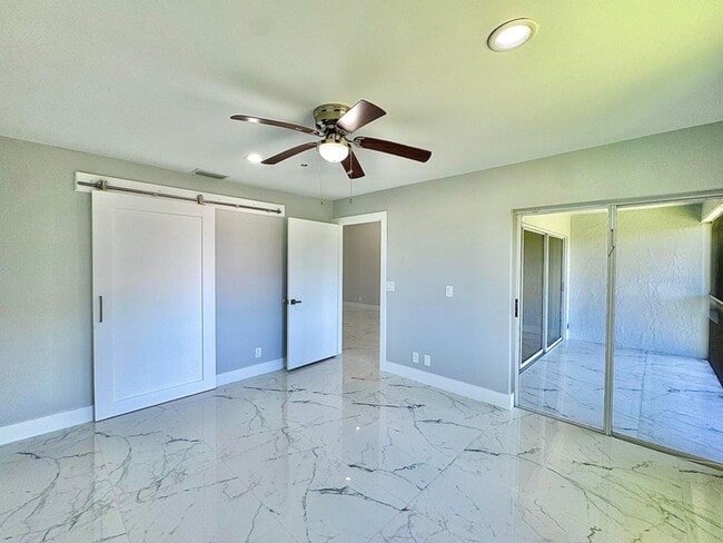 Building Photo - 340 NW 67th St