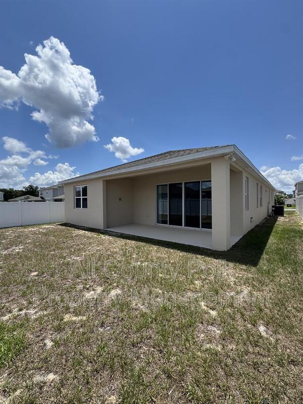 Building Photo - 851 Folklore Ln