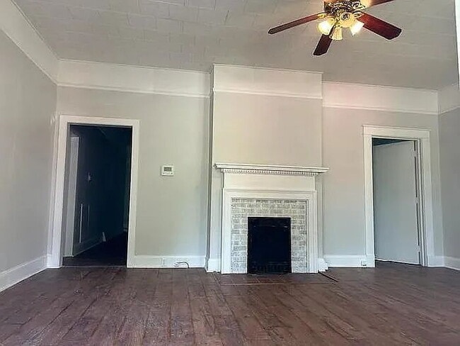 Building Photo - "Charming 3-Bed, 2-Bath Oasis in Anderson – Your Perfect Retreat Awaits!"