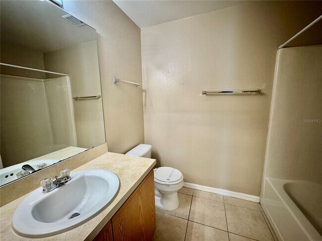 Building Photo - 434 Cadenza Dr