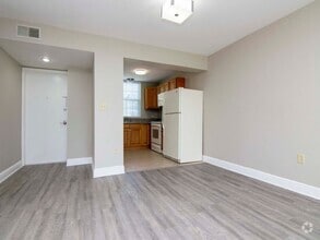 Building Photo - Ground Floor - Corner/End Unit - Upgraded ...