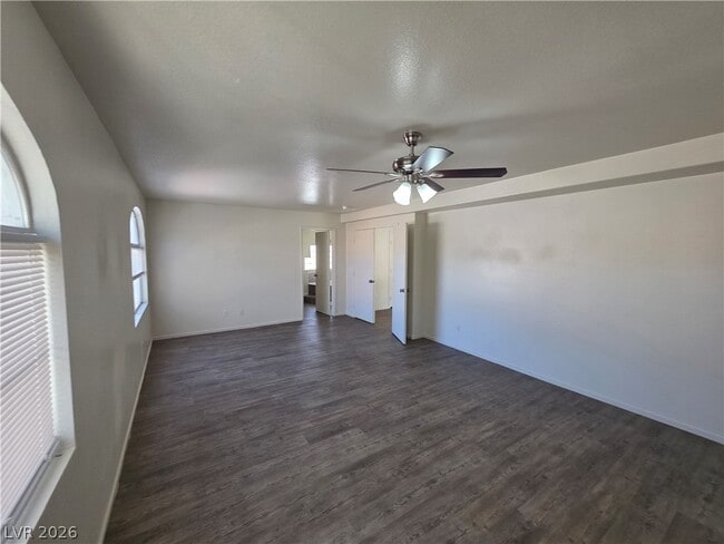 Building Photo - 8829 Cornwall Glen Ave