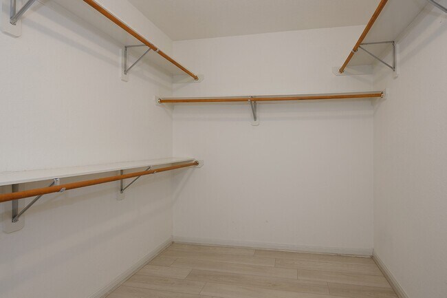 Building Photo - 78 E Foxbriar Forest Cir