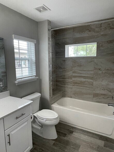 Building Photo - 3457 Medici Blvd