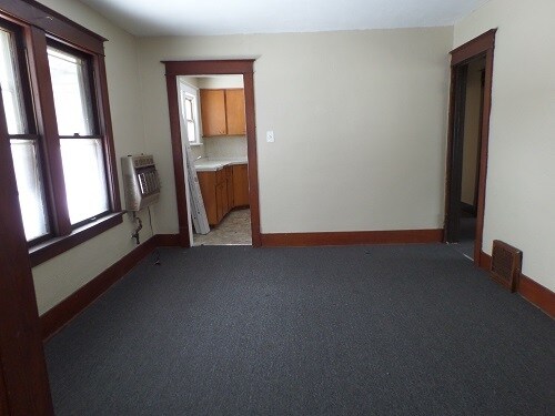 Building Photo - 2402 Cleveland Ave