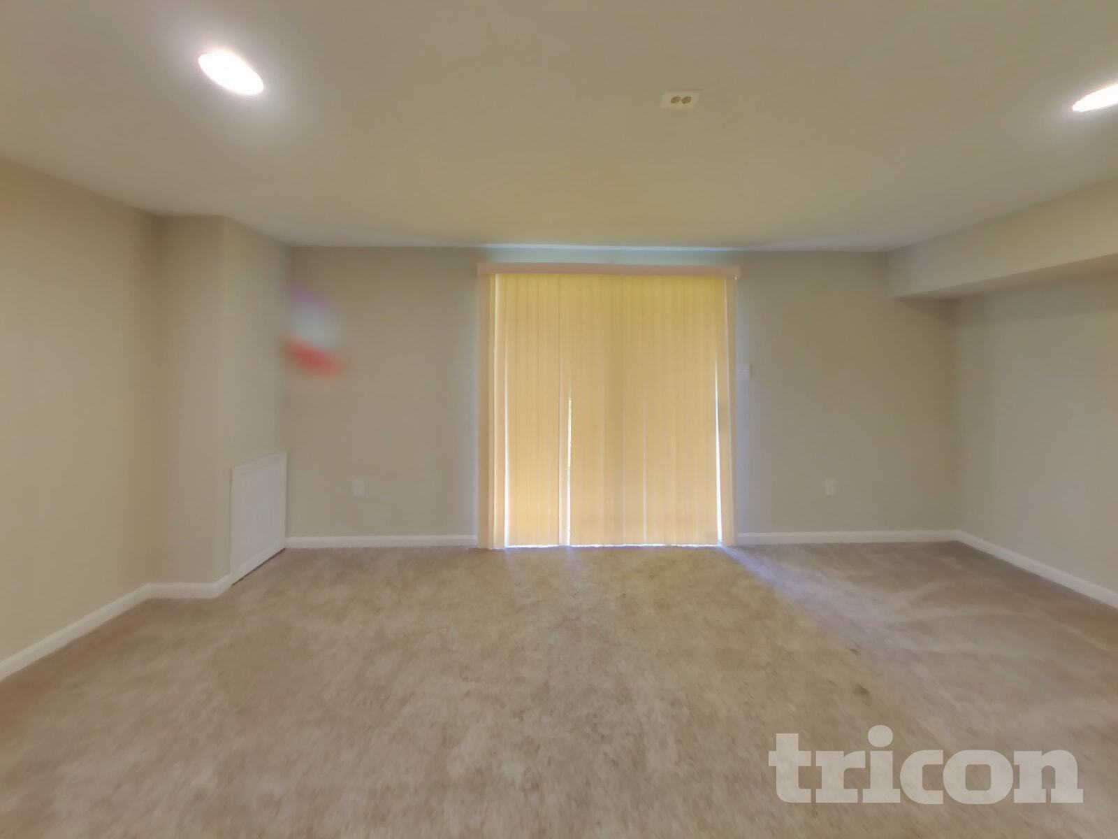 Building Photo - 50 Hamlet Dr