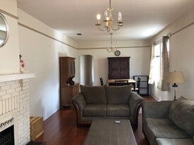 Building Photo - 2017 Lowerline St