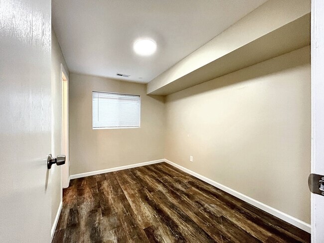 Building Photo - 5314 Solar Ridge Dr