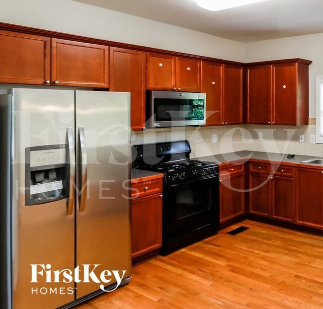 Building Photo - 259 Spinner Dr