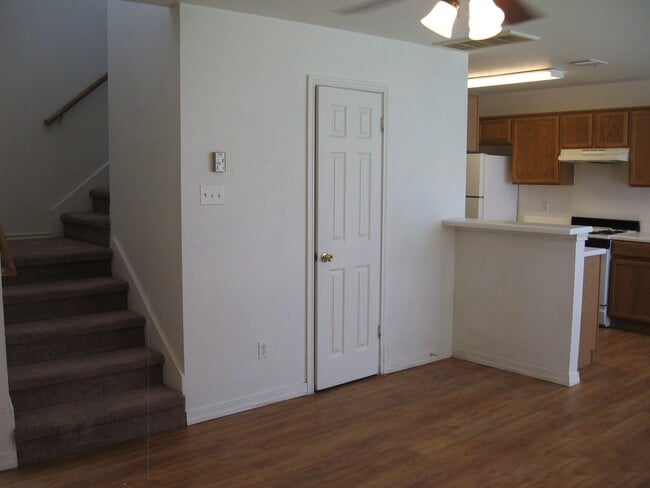 Building Photo - 8511 Apple Carrie Cove