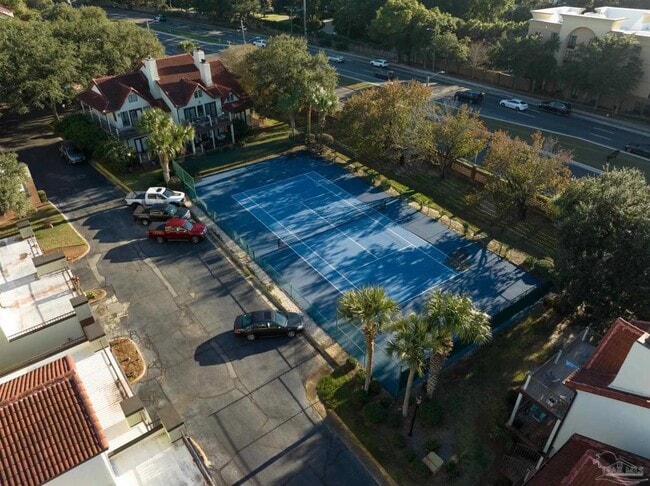 Building Photo - 32 Baybridge Dr