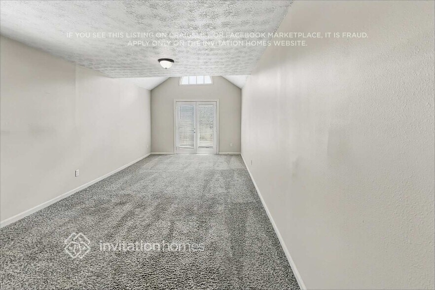 Building Photo - 113 Carrollwood Dr