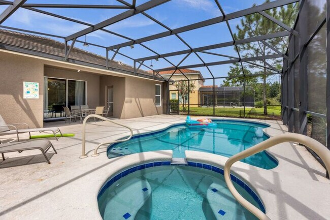 Building Photo - 4159 Oak Tree Dr