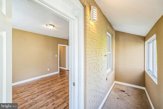 Building Photo - 3817 Haverford Ave