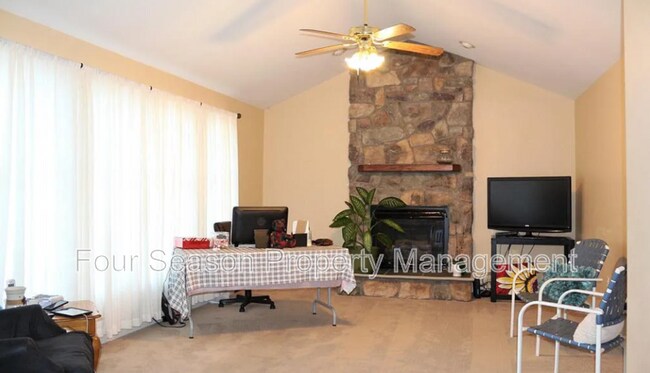Building Photo - 13506 Sovereign Terrace