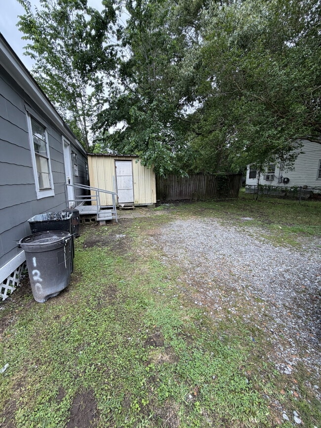 Building Photo - 2/1 in Pearl for $1200!
