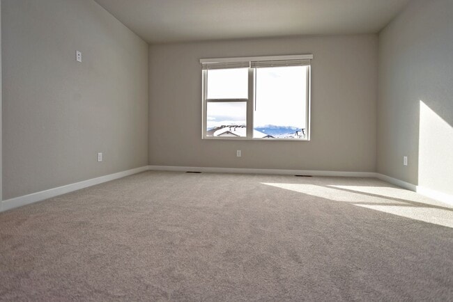 Building Photo - Beautiful, Brand-New Paired Home in Wolf Ranch