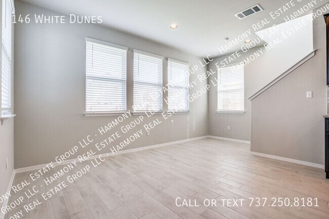 Building Photo - 146 White Dunes Dr