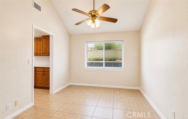 Building Photo - 13445 Oak Mesa Dr