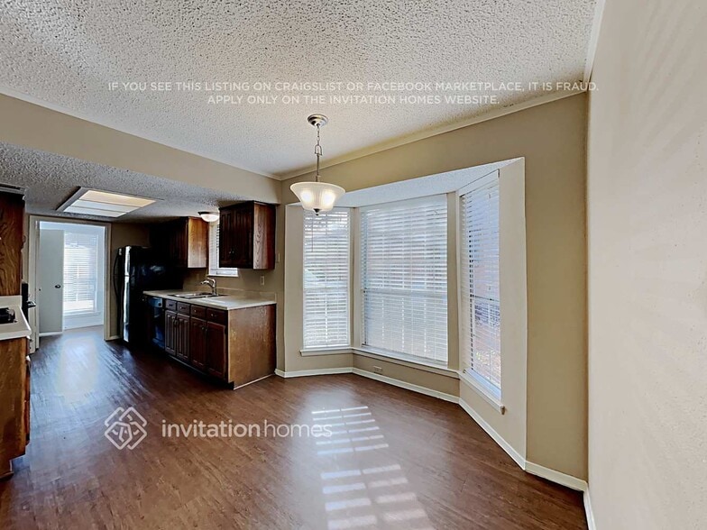 Building Photo - 4613 Bayberry Ln