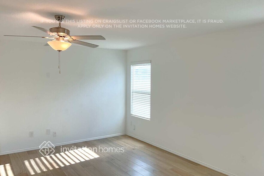Building Photo - 10637 Sewell Cir