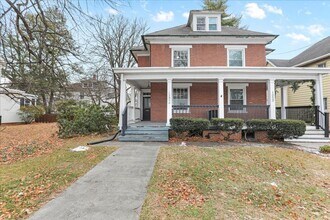 Building Photo - 1052 Edgar Ave