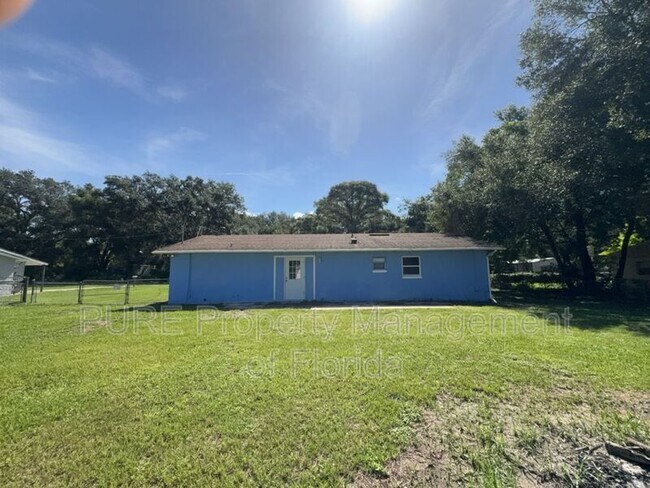 Building Photo - 12300 SE 128th Ct