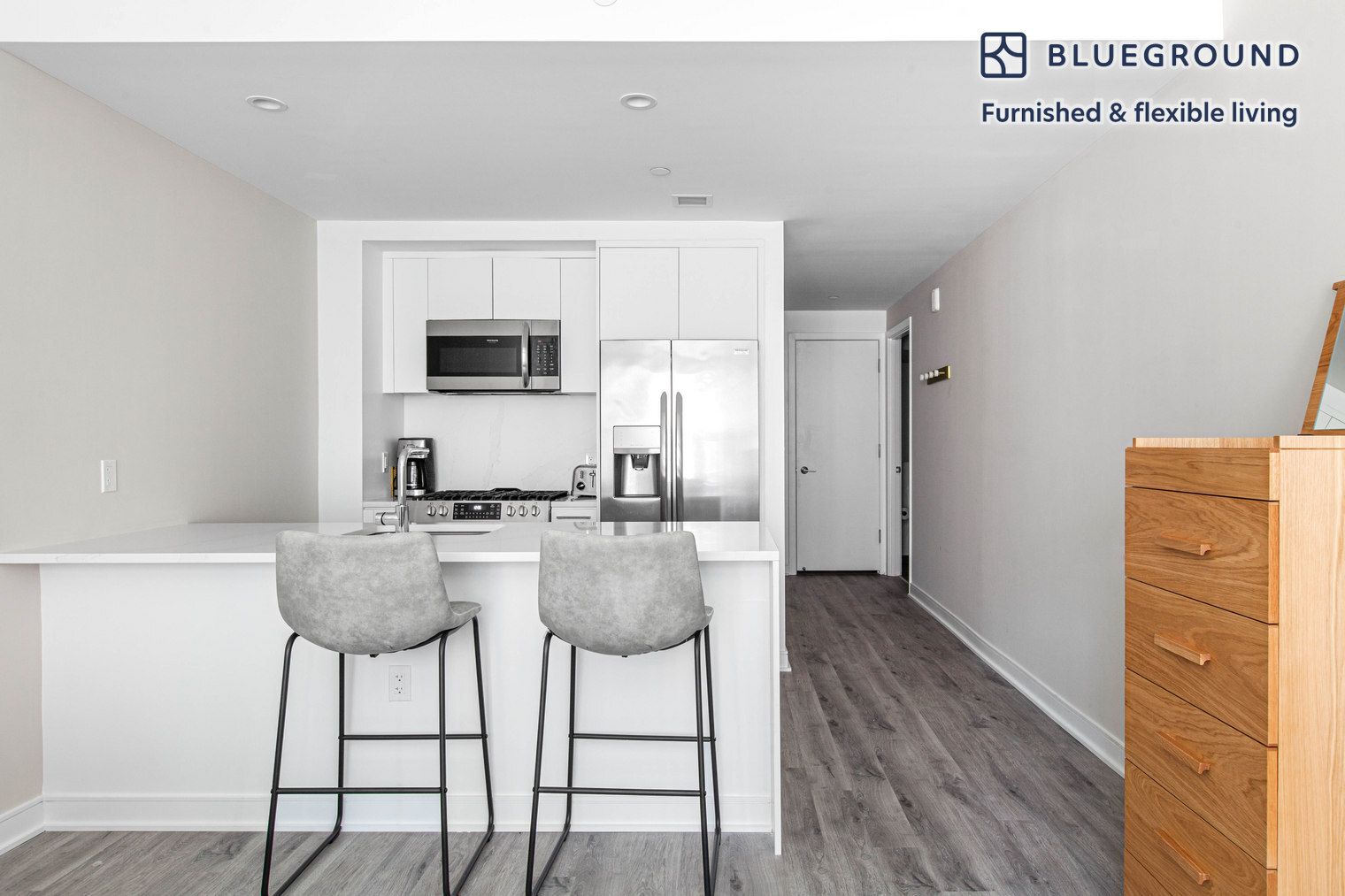 Building Photo - 949 1st St SE