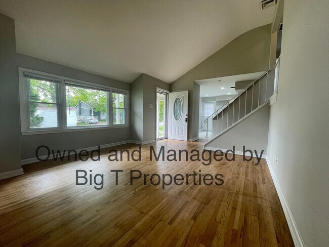Building Photo - Newark, DE House with Large Yard