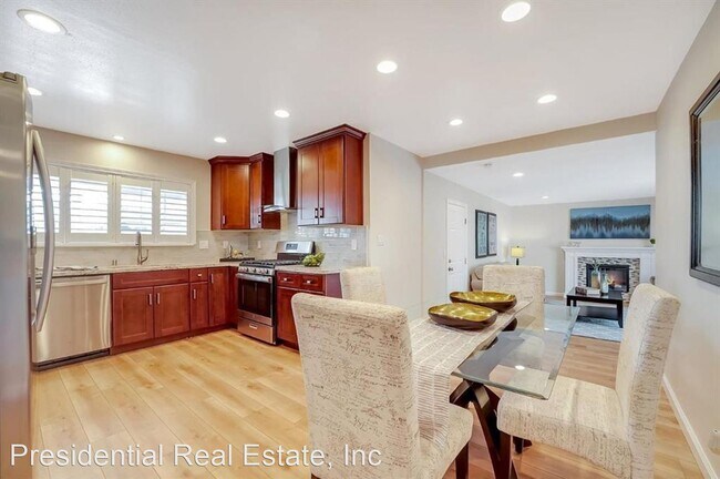 Building Photo - 4 br, 2 bath House - 1301 Poe Lane