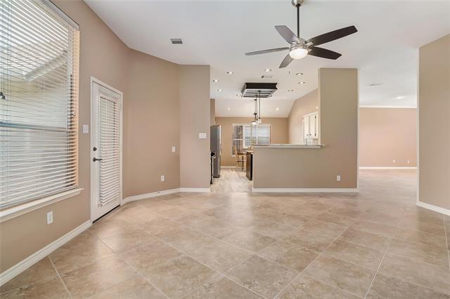 Building Photo - 10408 Forrest Dr
