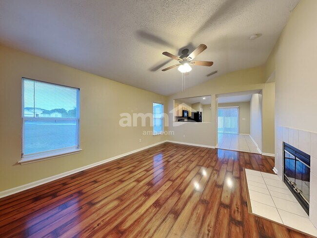 Building Photo - 76298 Long Pond Loop