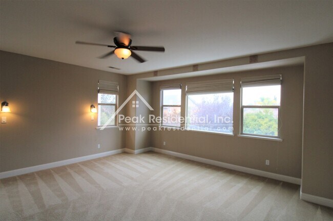 Building Photo - Wonderful 4bd/2.5ba Elk Grove Home with 3 ...