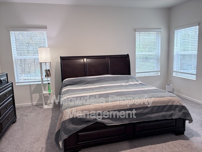 Building Photo - 1405 Chipping Dr