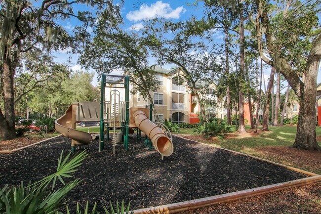 Building Photo - 170 Veracruz Dr