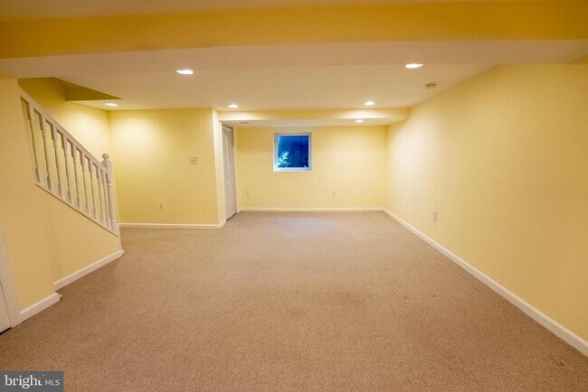 Building Photo - 2913 Mosby St