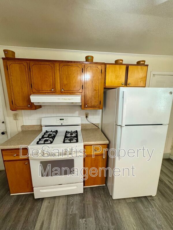 Building Photo - 1509 Hatteras St