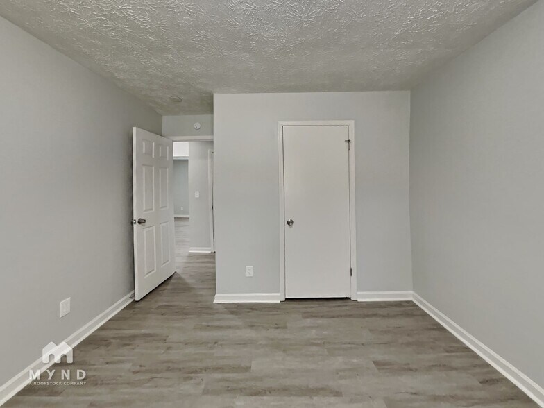 Building Photo - 7313 Penland Dr