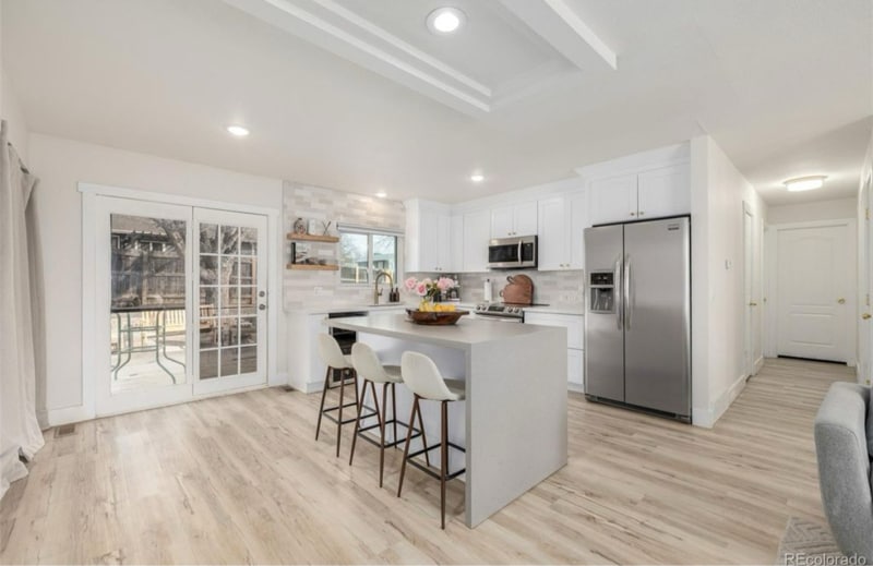 Building Photo - 16397 E Wyoming Dr