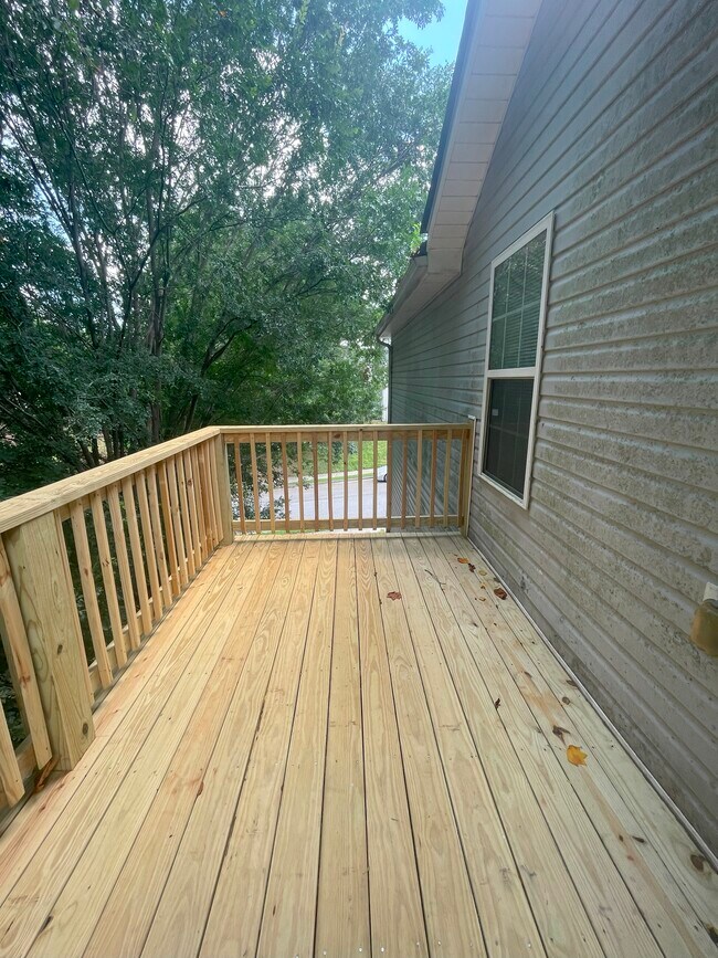 Building Photo - 200 Milford Dr