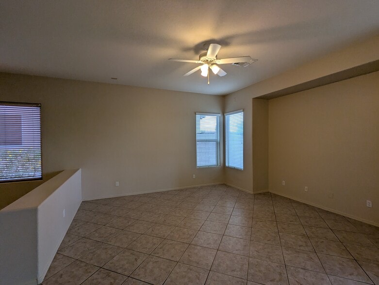 Building Photo - 10479 E Superstition Range Rd